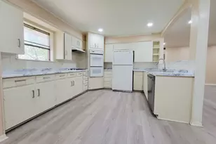 5941 Sachse St, Sachse, TX 75048 - Photo 4