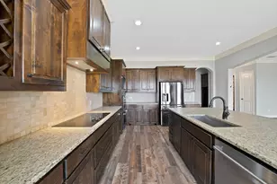 404 Spring Valley Rd, Weatherford, TX 76087 - Photo 14