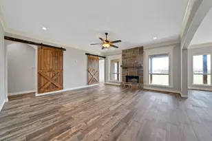 404 Spring Valley Rd, Weatherford, TX 76087 - Photo 8