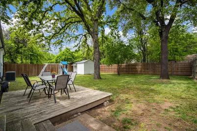 621 W Brock Street, Denison, TX 75020 - Photo 16