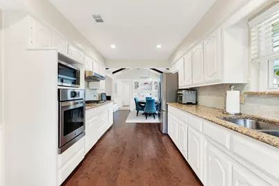 2804 Meadowbrook Drive, Plano, TX 75075 - Photo 8