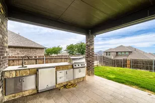 138 Fairweather Dr, Burleson, TX 76028 - Photo 26
