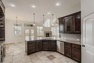138 Fairweather Dr, Burleson, TX 76028 - Photo 10