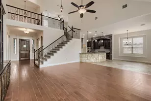 138 Fairweather Dr, Burleson, TX 76028 - Photo 6