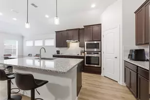 7029 Buffalo Cross Trl, Fort Worth, TX 76120 - Photo 16