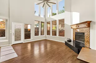 405 Twin Knoll Dr, McKinney, TX 75071 - Photo 4