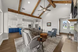 624 Lindsay Ln, Robinson, TX 76706 - Photo 10