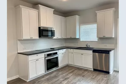 1135 Rusk Way, Lewisville, TX 75077 - Photo 6