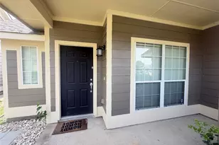 9909 Half Moon Dr, McKinney, TX 75072 - Photo 2