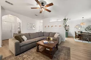 1221 Highcrest Dr, Burleson, TX 76028 - Photo 12