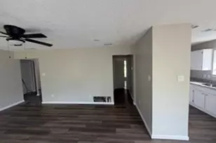 2321 May Ln, Grand Prairie, TX 75050 - Photo 10