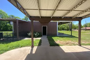 1410 E Royall Blvd, Malakoff, TX 75148 - Photo 36