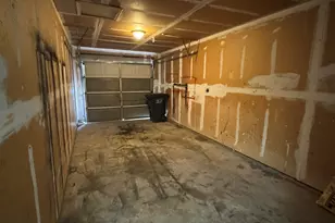 4504 Mizzenmast Ct, Fort Worth, TX 76135 - Photo 12