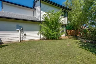 401 N Sierra Trail, Pilot Point, TX 76258 - Photo 36