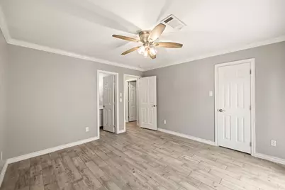 521-525 Gilcrease Street, Van Alstyne, TX 75495 - Photo 8