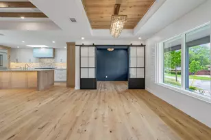 6645 Lange Cir, Dallas, TX 75214 - Photo 6