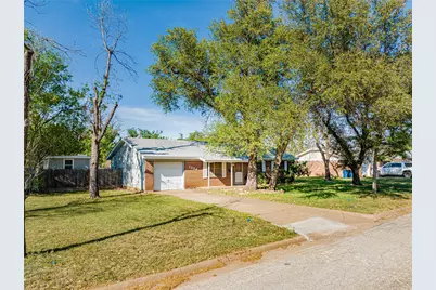 1304 Sycamore Street, Breckenridge, TX 76424 - Photo 34