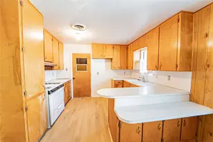 1304 Sycamore St, Breckenridge, TX 76424 - Photo 16