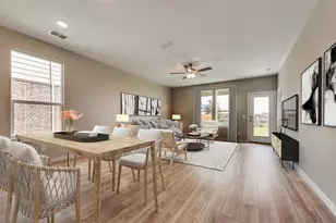 453 Avian Wy, Godley, TX 76044 - Photo 4