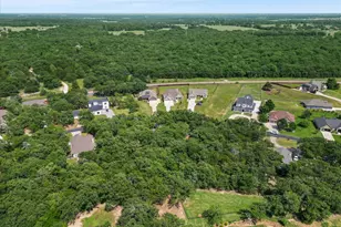 217 Colt Dr, Gainesville, TX 76240 - Photo 6