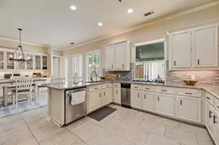 4612 Saxon Dr, Plano, TX 75093 - Photo 10