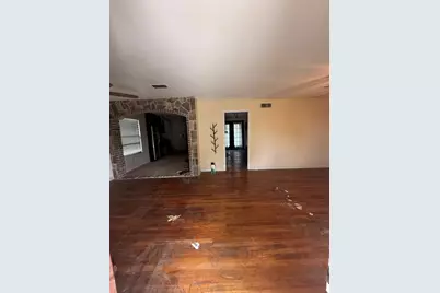 4809 S Ridge Terrace, Fort Worth, TX 76133 - Photo 2