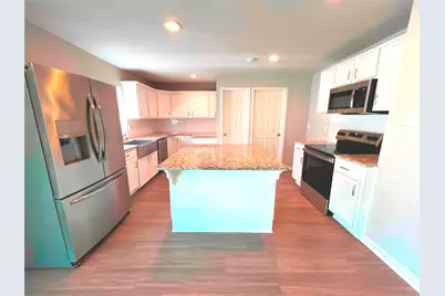 3829 Newport Drive, Garland, TX 75043 - Photo 10