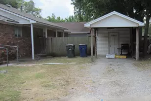 320 N Cleveland Ave, Sherman, TX 75090 - Photo 8