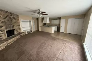 4210 Blue Creek Dr, Garland, TX 75043 - Photo 2