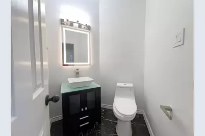 2406 Manchester Drive, Carrollton, TX 75006 - Photo 18