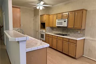 8319 Coppertowne Ct, Dallas, TX 75243 - Photo 6