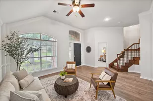 106 Rolling Rock Dr, Trophy Club, TX 76262 - Photo 2