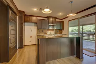119 Post Oak Rd, Whitney, TX 76692 - Photo 4