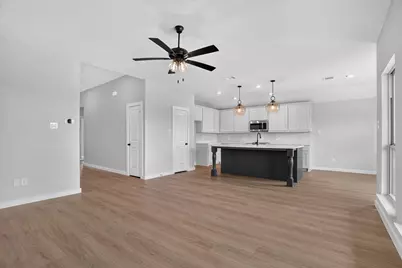 105 Mesa Drive, Glen Rose, TX 76043 - Photo 6