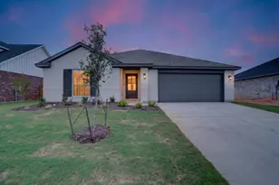 105 Mesa Dr, Glen Rose, TX 76043 - Photo 2