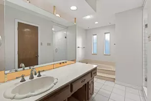 1838 Meadowview Dr, Garland, TX 75043 - Photo 24