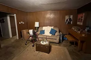 837 Marlene Dr, Everman, TX 76140 - Photo 6