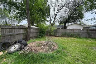 837 Marlene Dr, Everman, TX 76140 - Photo 22