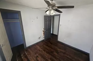 644 W Ligustrum Blvd, Robstown, TX 78380 - Photo 10