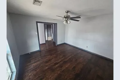 644 W Ligustrum Boulevard, Robstown, TX 78380 - Photo 4