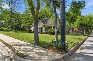 502 W Josephine St, Weatherford, TX 76086 - Photo 4