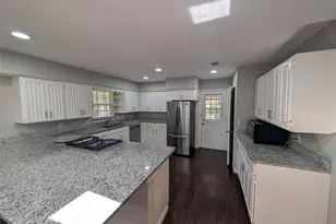 806 Cedar St, McKinney, TX 75069 - Photo 6