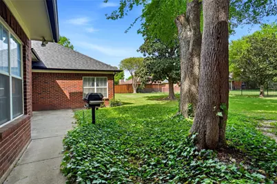 2004 Kings Drive, Flower Mound, TX 75028 - Photo 28