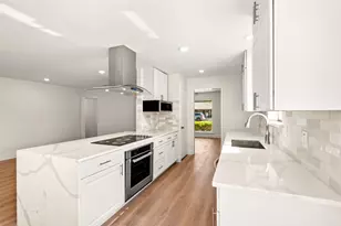 921 Bromwich St, Garland, TX 75040 - Photo 10