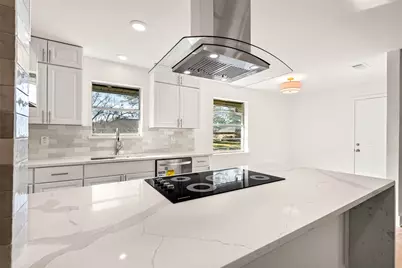 921 Bromwich Street, Garland, TX 75040 - Photo 12