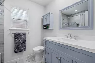 715 Hinsdale Dr, Arlington, TX 76006 - Photo 16