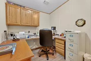 4505 Apple Tree Ct, Granbury, TX 76048 - Photo 16