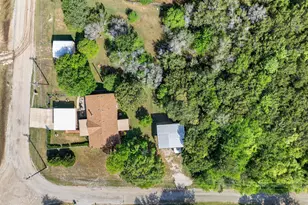 4505 Apple Tree Ct, Granbury, TX 76048 - Photo 36