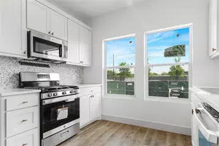 3313 Meadow St, Dallas, TX 75215 - Photo 4