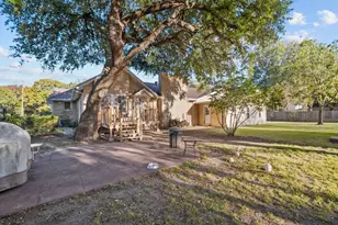 1114 S Crockett St, Sherman, TX 75090 - Photo 32